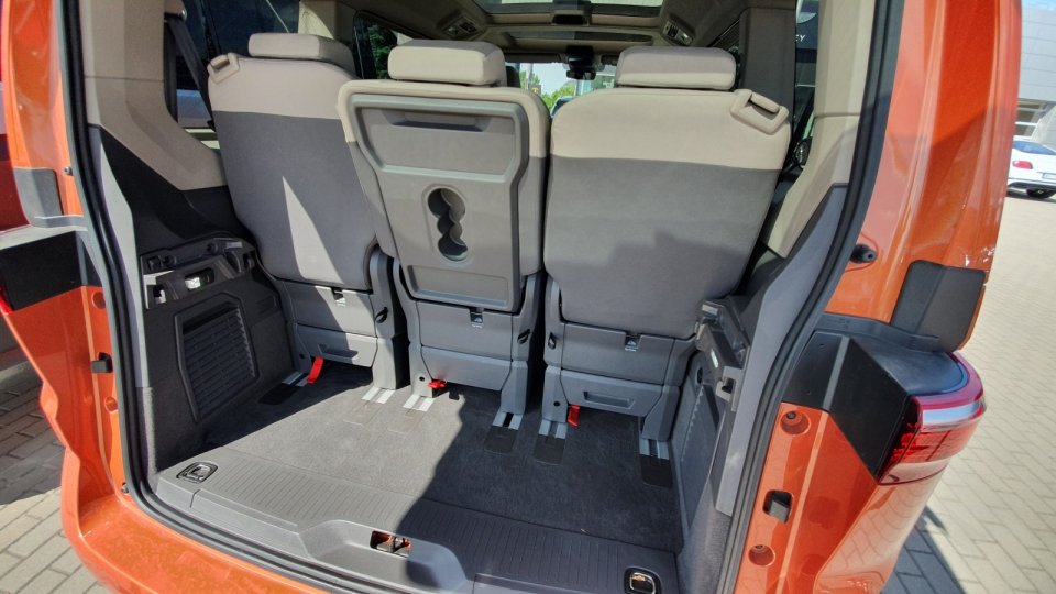 VOLKSWAGEN Multivan 2025 Automat 2,0TDI